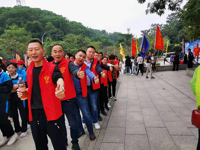 橙子视频在线观看长跑成员，凤岗迎新长跑活动中